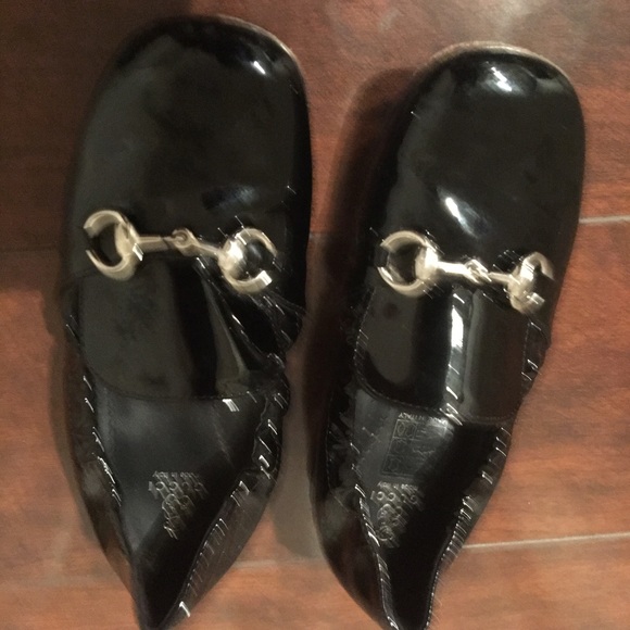 Gucci - Picture 2 of 3
