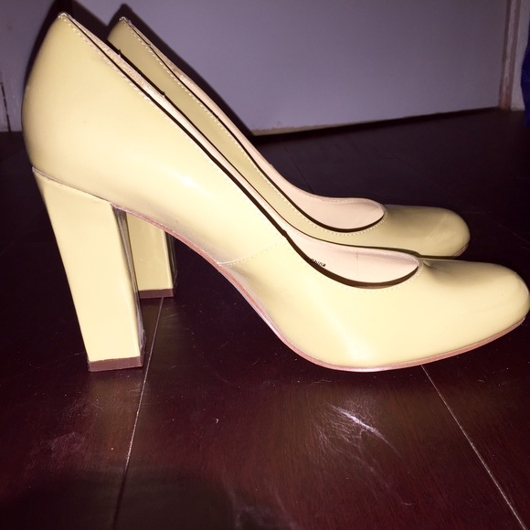 Kate Spade Shelly Nude Pump