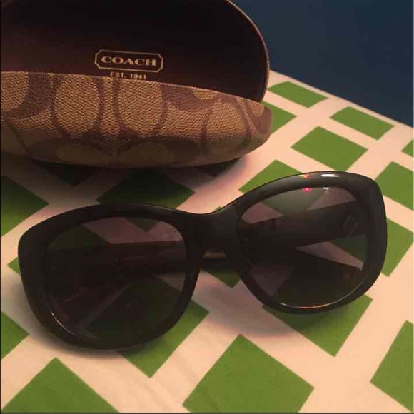 Coach Sunglasses - Picture 1 of 4