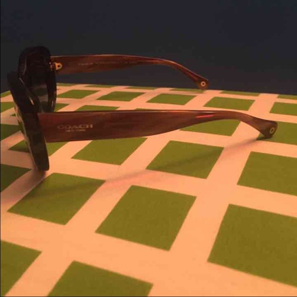 Coach Sunglasses - Picture 2 of 4