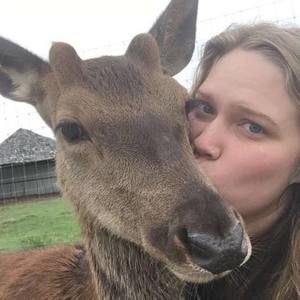 Meet your Posher, Stormy