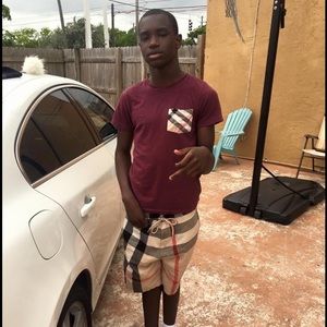 Meet your Posher, Lavar