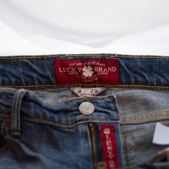 ***SOLD*** Lucky Brand Women's Jeans - Picture 4 of 4