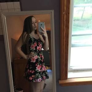 Meet your Posher, Christina