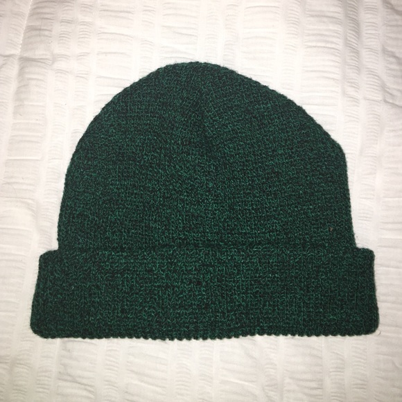 Forever 21 Accessories - *Sold* Emerald Green Fold Beanie