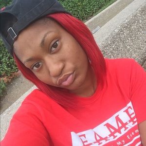 Meet your Posher, Destiny