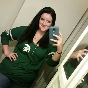 Meet your Posher, Madison