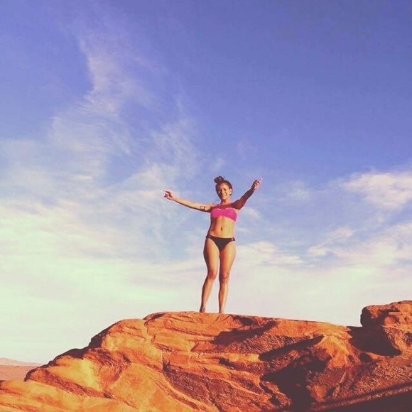 Meet your Posher, Gabriela