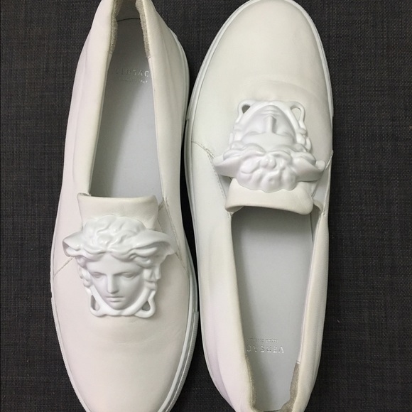 Versace Palazzo Medusa white leather slip on loafers (M10  White Versace Palazzo loafers