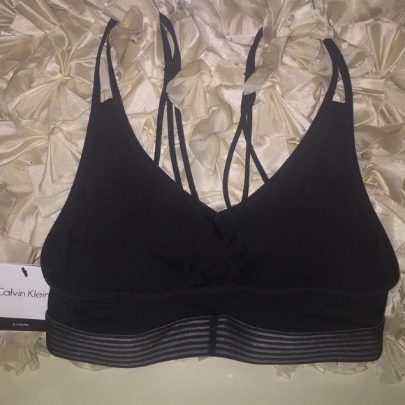 NWT Calvin Klein Bralette size M - Picture 3 of 4