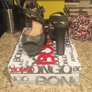 NEW BONGO PLATFORM HEELS