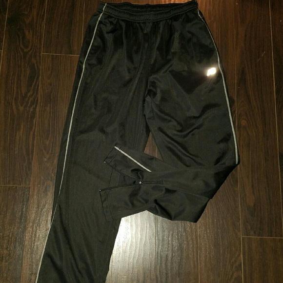 New balance pants