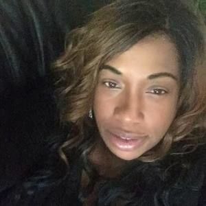 Meet your Posher, Renee