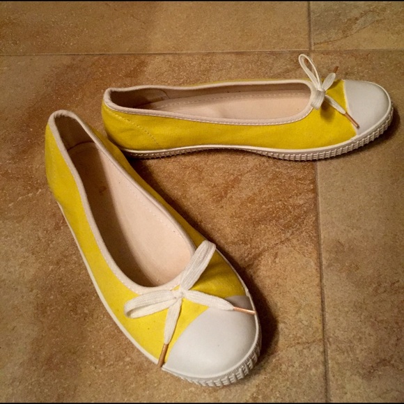 Shoe bundle - Picture 2 of 4