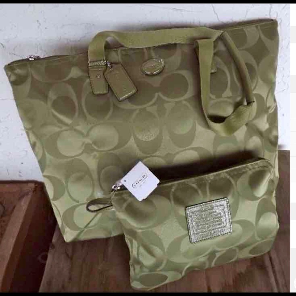 Nwt Coach Nylon Weekender Set