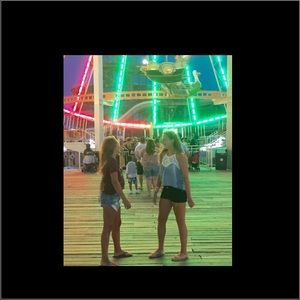 Meet your Posher, Casey