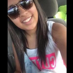 Meet your Posher, Karinsa