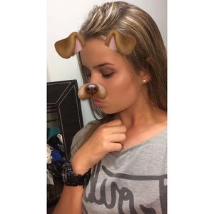 Meet your Posher, Sissy