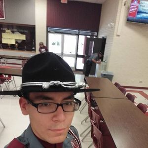 Meet your Posher, Damian