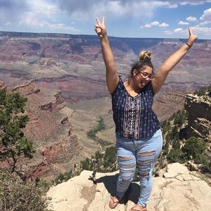 Meet your Posher, Sage