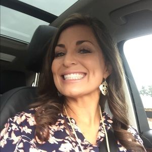 Meet your Posher, Angela