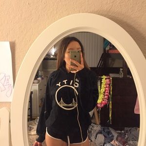 UNISEX THE CITY HOODIE