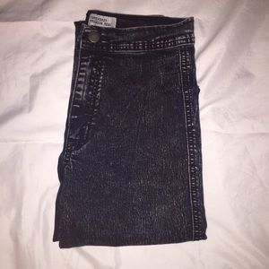 F21 acid wash HW jeans