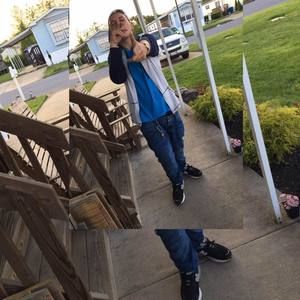 Meet your Posher, Nicholas