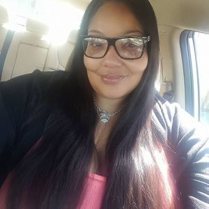 Meet your Posher, Valerie