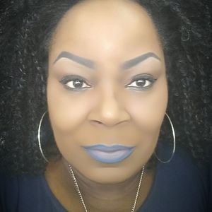 Meet your Posher, Pamela