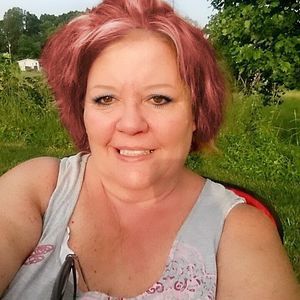 Meet your Posher, Pamela