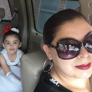 Meet your Posher, Nora