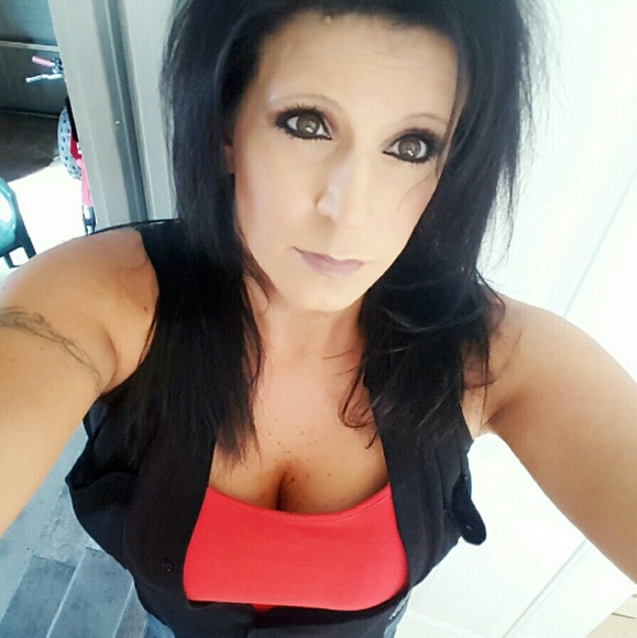 Meet your Posher, Amie