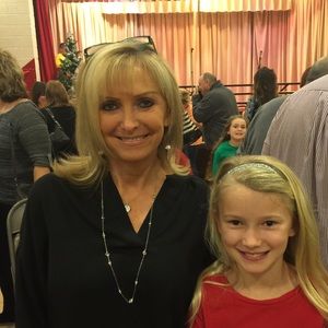 Meet your Posher, Janet