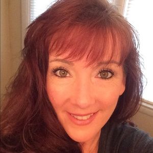 Meet your Posher, Colleen