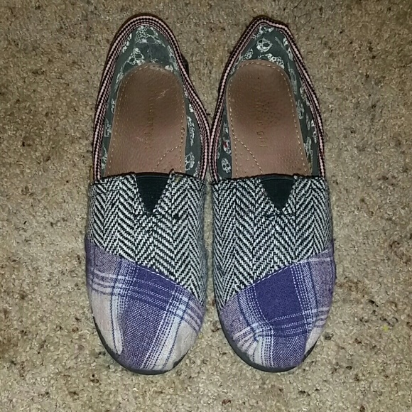 Madden Girl patch work flats