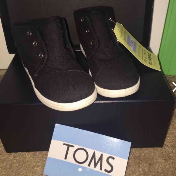 Paseo Mid Boys Toms size 11c