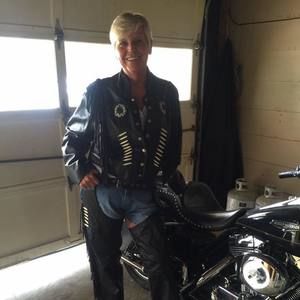 Meet your Posher, Debbie