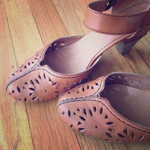 "Pikolinos" leather Mary Jane