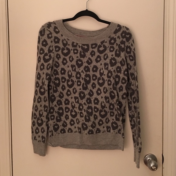 GAP animal print sweater size medium - Picture 1 of 1
