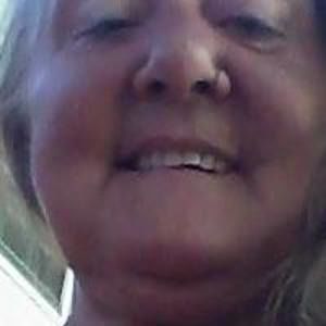 Meet your Posher, Carrie