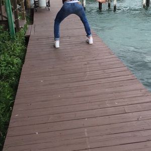 Meet your Posher, Cole