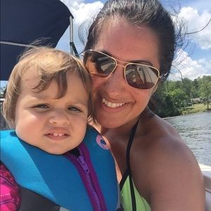 Meet your Posher, Christina