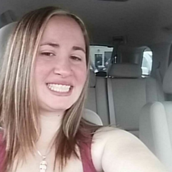 Meet your Posher, Jenn