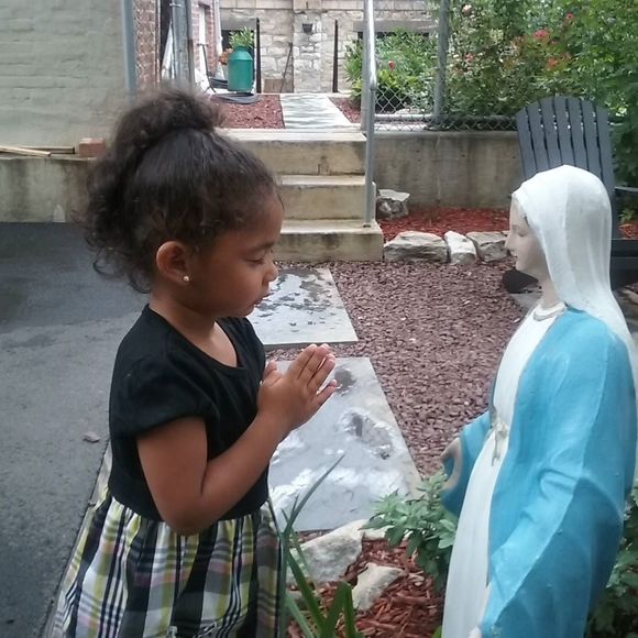 Meet your Posher, Kristine - Picture 1 of 1