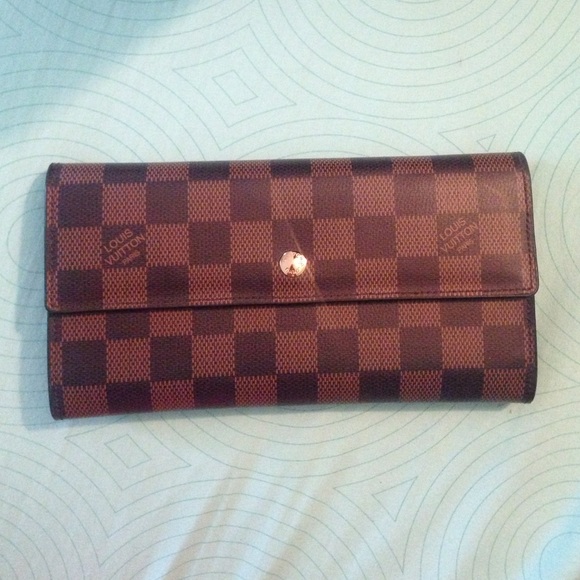 Louis Vuitton Clutch Wristlet Purse Bag