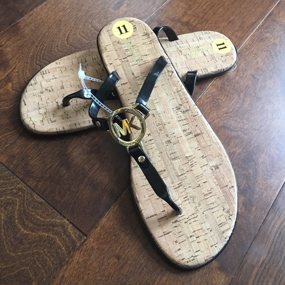 Michael kors black sandals - Picture 2 of 3