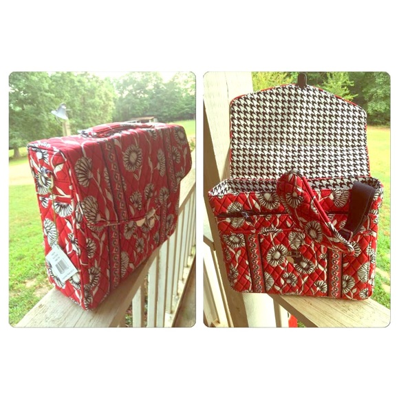 NWT Vera Bradley Messenger bag