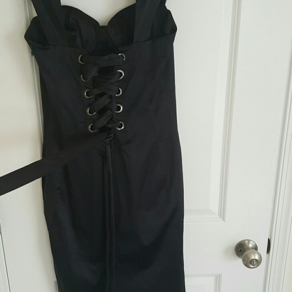 Guess by Marciano LBD - Picture 3 of 3