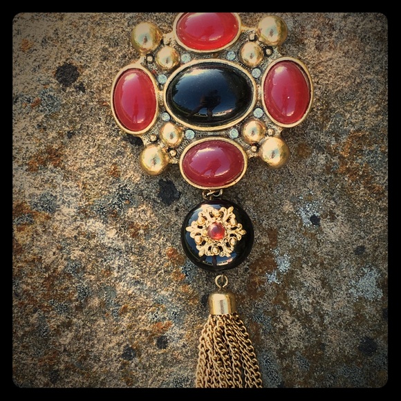 Gold Tassel Brooch with Black & Red Stone Accents